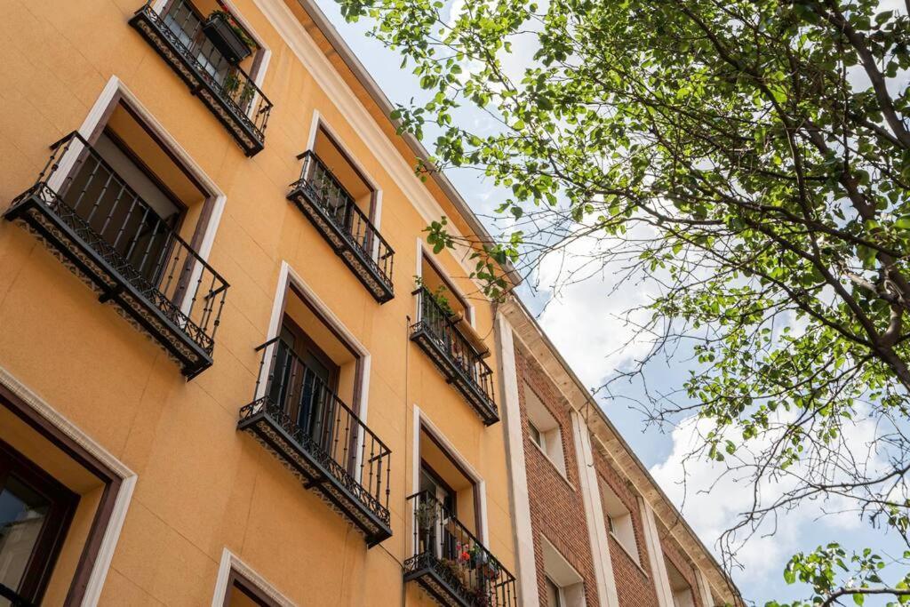 Flat In Barrio De Las Letras / Cervantes20 Мадрид Екстер'єр фото